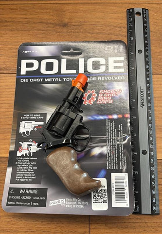 Toy Policer pistol/ revolver